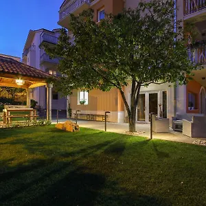  Apartamento Mec & Tik
